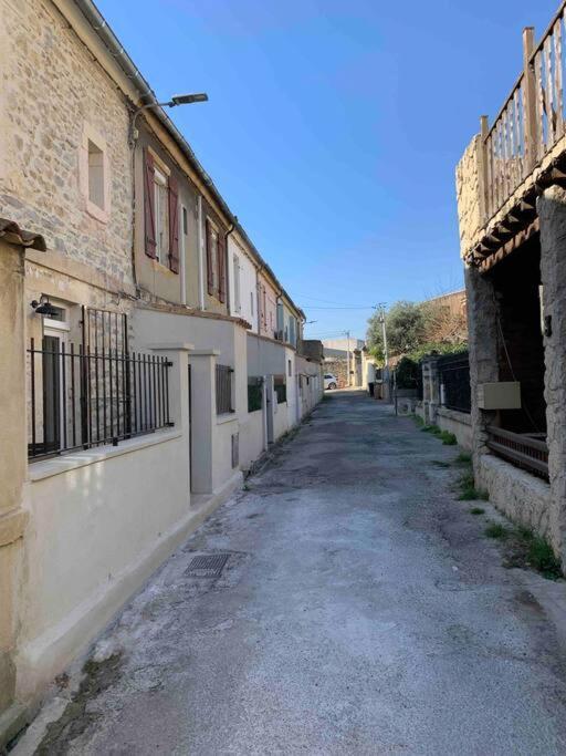 Villa : Maison De A Deux Pas De Tour Luma Arles
