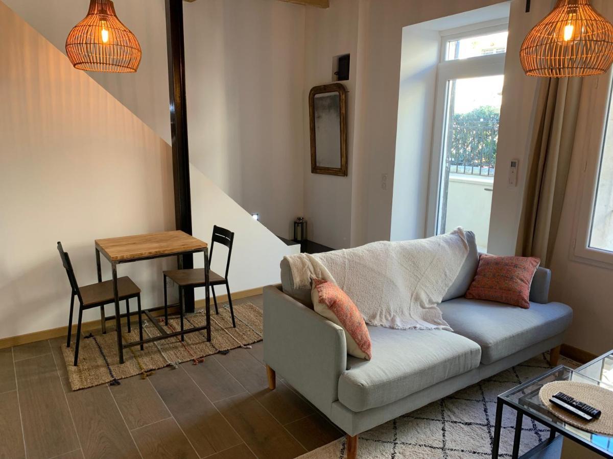 Villa : Maison De A Deux Pas De Tour Luma