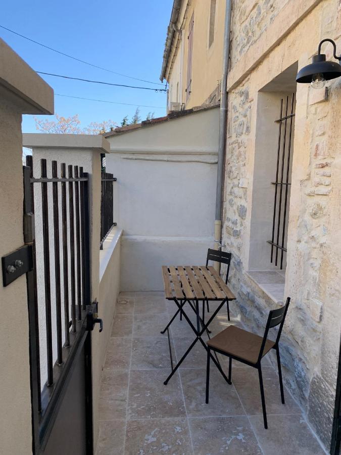 Villa : Maison De A Deux Pas De Tour Luma *