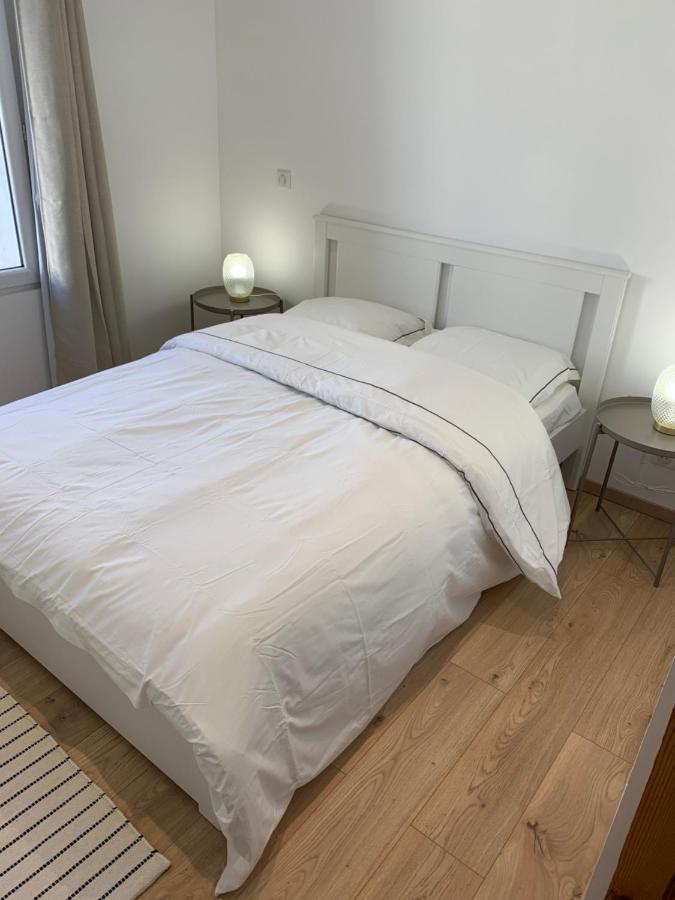 Villa : Maison De A Deux Pas De Tour Luma
